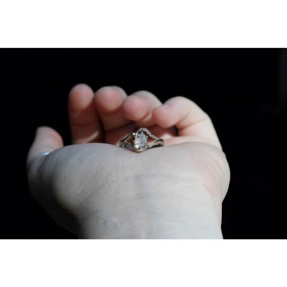 Alternative Diamond Engagement Ring Size 7 14k Solid Gold - Picture 3 of 10